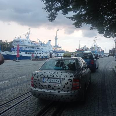 Taxi